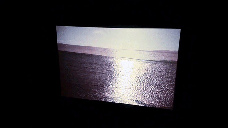 elainecroweundressingthehorizongif